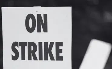 how-should-employers-respond-strikes