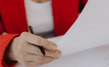 Can a settlement agreement stop an employee bringing future claims