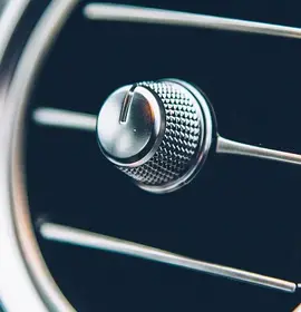 Car air vent