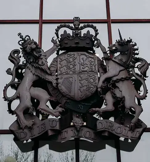 Crown Court symbol