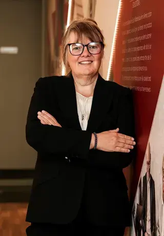 Ruth.Jones