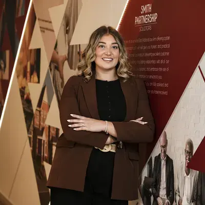 Emily Dixon, Associate - Company and Commercial